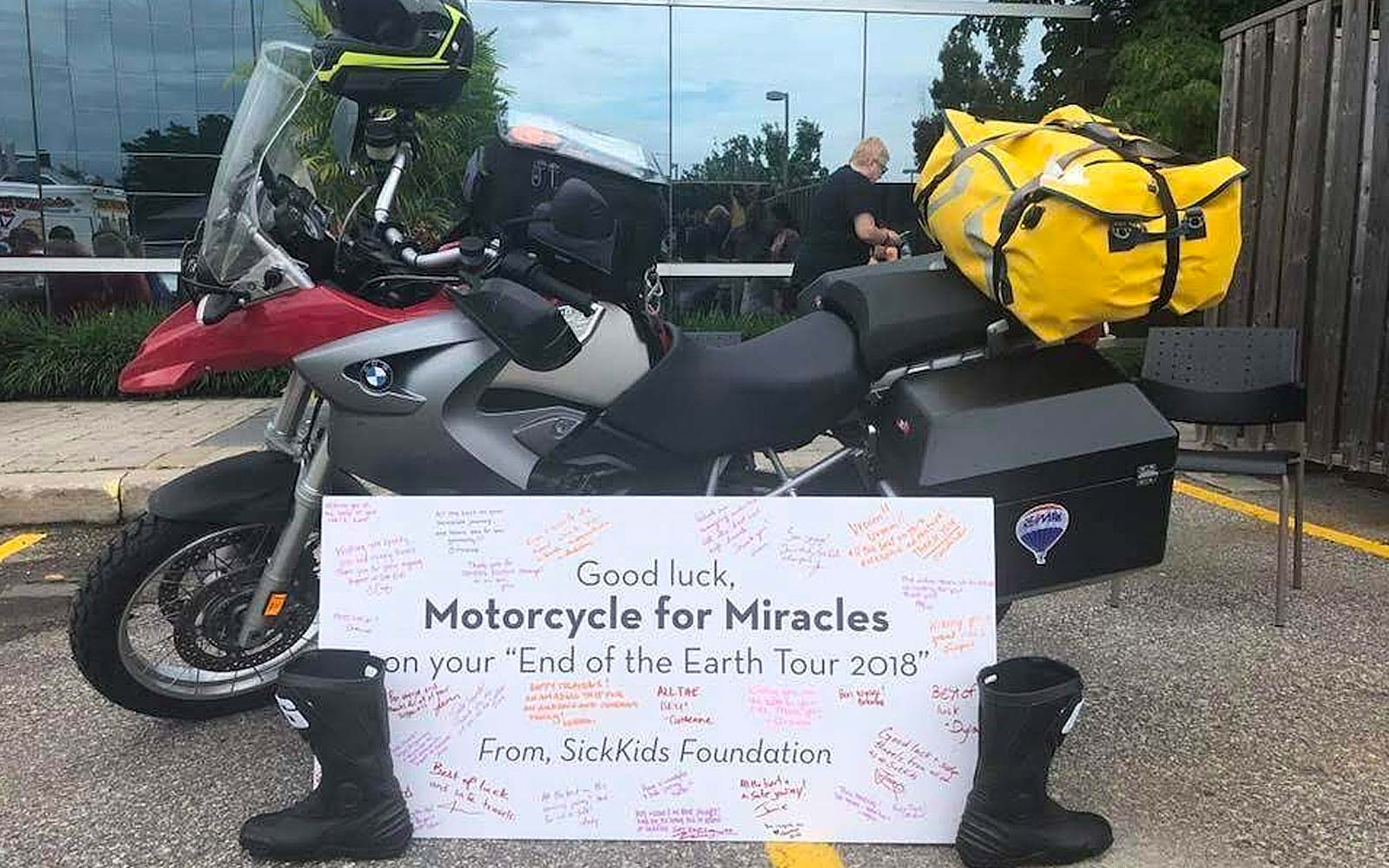 Signature Sign for Motorcycle for Miracles Remax